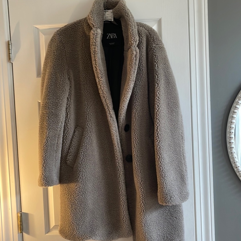 Zara size Medium teddy coat
